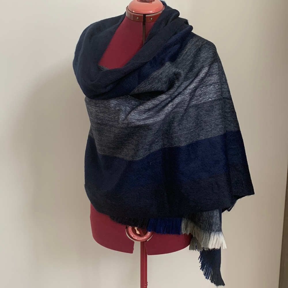 NWOT Little Otavalo Alpaca Wool Blanket Scarf Wrap - Picture 1 of 6